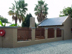 Commalong Lodge